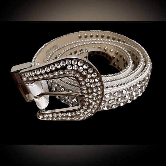 DNA Accessories - DNA Premium White & Silver Diamond Rhinestone Cowgirl Crocodile Belt